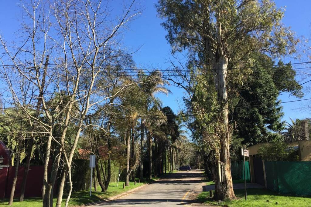 La Naturaleza De Parque Leloir En Familia Villa Leloir Eksteriør billede